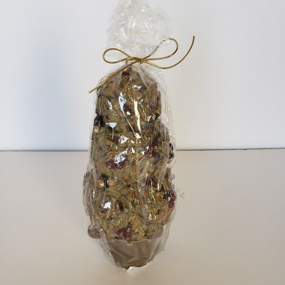 NWT - 10" Wax Burning Candle Three Tier Topiary with Clay Pot Bottom - Picture 2 of 8